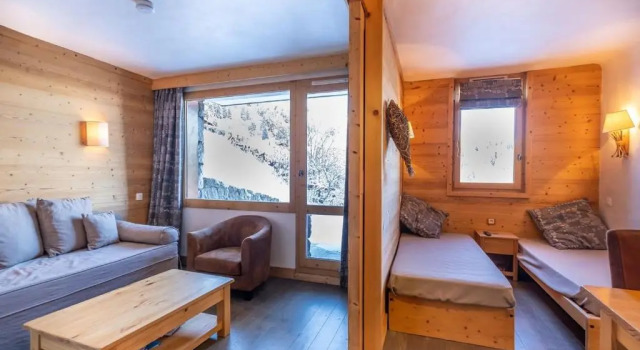 Appartement Méribel, 1 pièce, 4 personnes - FR-1-355-164, Prenota Appartamento Hotel a Alvernia con parcheggio, Parcheggio