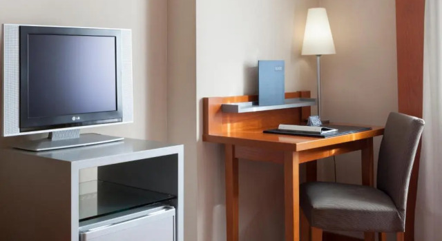Трёхместный номер Standard B&B HOTEL Ciudad de Lleida