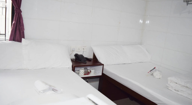 Трёхместный номер Standard Pay-Less Guesthouse