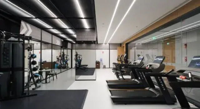 Four Points by Sheraton Shenzhen Airport, Rezerwuj Hotel Hotele w Shenzhen z parkingiem, Parking