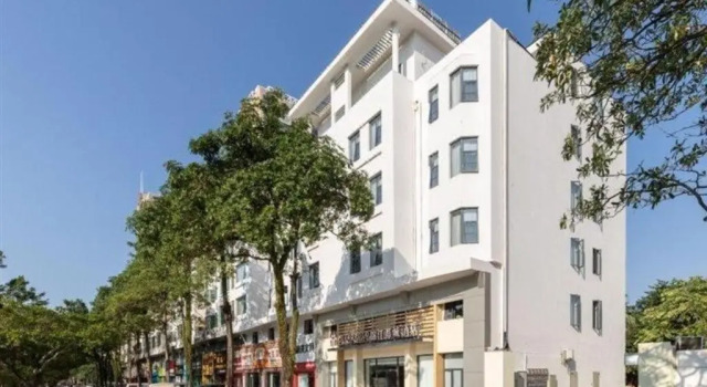 Jinjiang Metropolo Haikou East High Speed Railway Station Normal University, Book Hotel Billige hoteller i Haikou