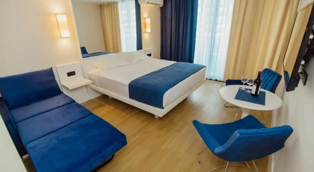 Nuage - 1st Line Sea View Apartments, Book Apartment Batumi 