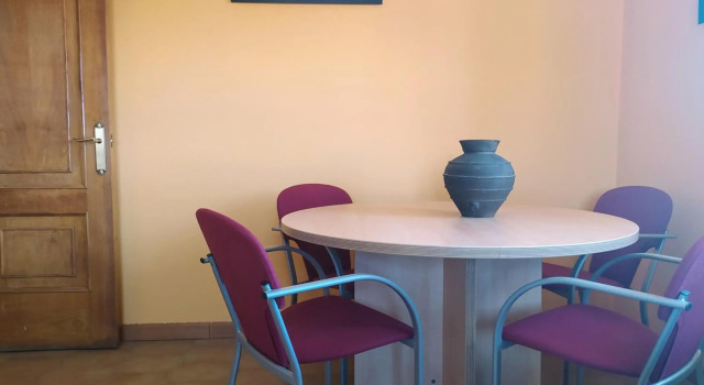 Casa Mencia, Prenota Hotel  