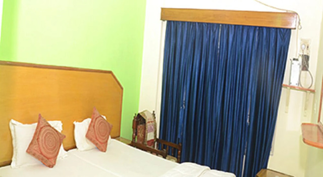 Puja Guest House