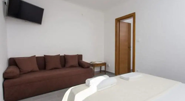 Апартаменты Apartment Maricol - One Bedroom Apartment With Terrace