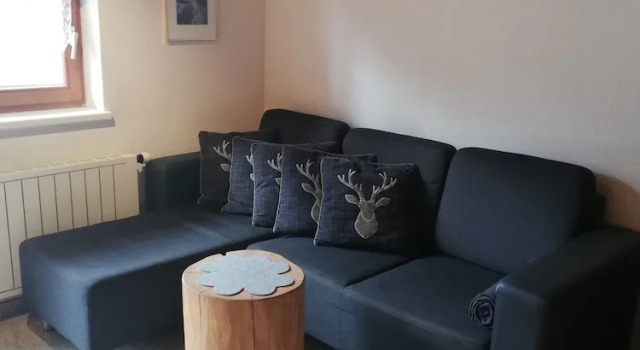 Ferienhaus Pfeifer, Book Vacation Home Hotels in Vorarlberg with Parking, Parking