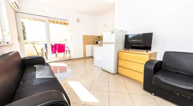 Apartment Valentina 2, Забронировать Апартаменты/квартира Апартаменты Новалья, Апартаменты/квартира