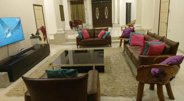 Homestay VillaSolihin Sungai Buloh, Забронировать Вилла Сунгей-Булох Федеральная территория Куала-Лумпур