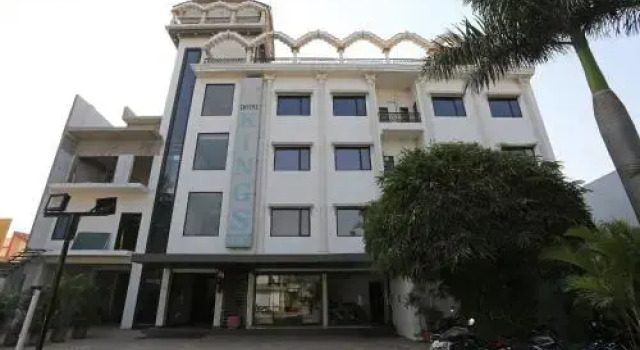 OYO 23334 Hotel King's Fort