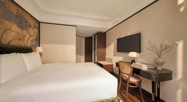 Номер Deluxe с балконом Rêve Ho Chi Minh City, Vignette Collection by IHG