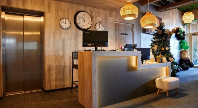 BOUTIQUE Hotel Entry E