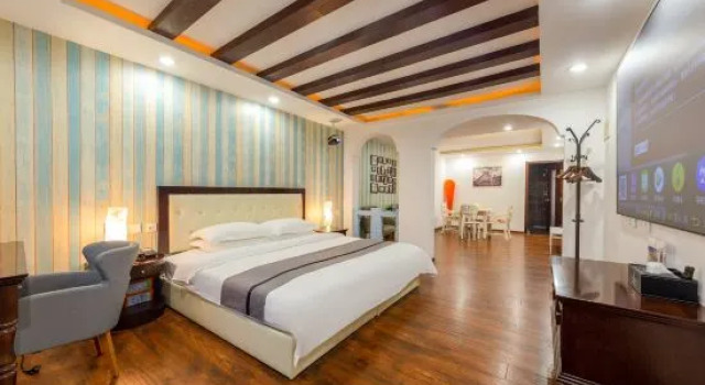 Suite Grand Term Holiday Hotel