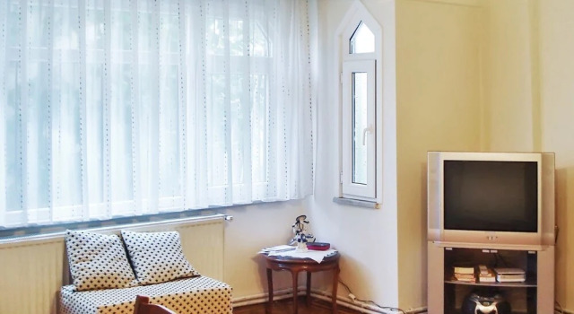 Calm and Comfortable City Apartment in the Heart of Istanbul With 3 Be, Забронировать Апартаменты/квартира Отели Стамбула с парковкой, рядом с City's Nisantasi, Парковка