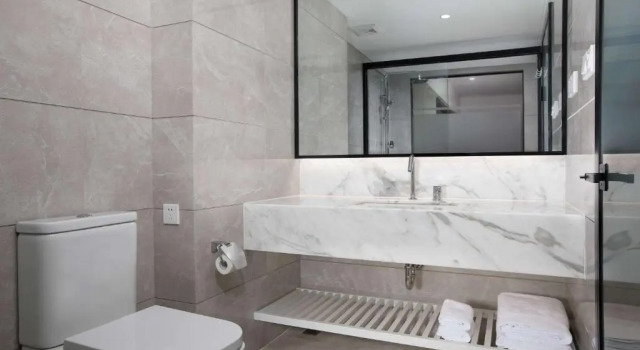 Номер Standard Ramada Encore by Wyndham Qionghai Downtown
