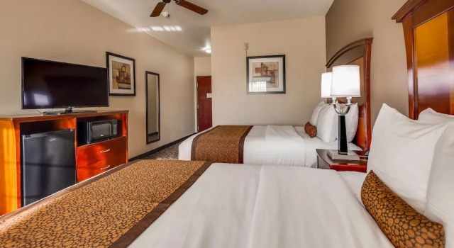 Comfort Inn & Suites, Book Hotel Hoteller i Carthage med pool, Swimmingpool