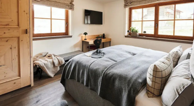 Двухместный номер Comfort Serviced Luxury Chalet Evi, Ski-in Ski-out