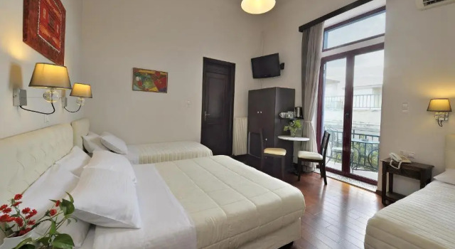 Семейный номер Standard Dryades & Orion Hotel