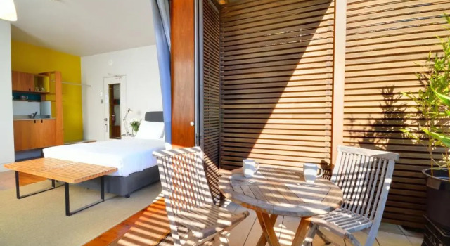 Двухместный номер Standard с балконом Dive Hotel