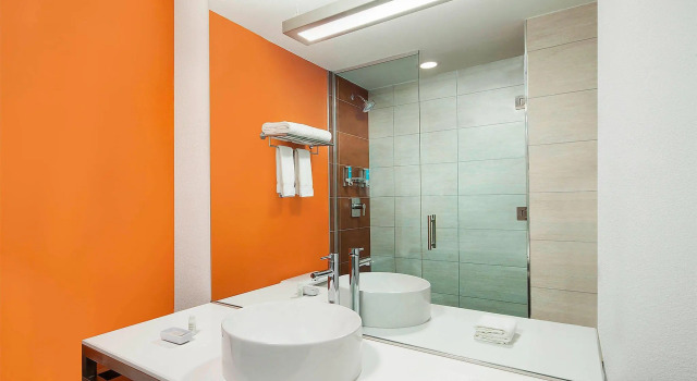 Двухместный номер Standard Aloft by Marriott Miami Dadeland