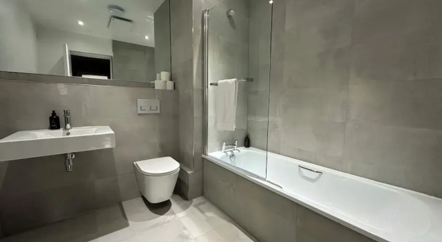 Апартаменты Superior с балконом и с видом на город The Cardiff Apartment