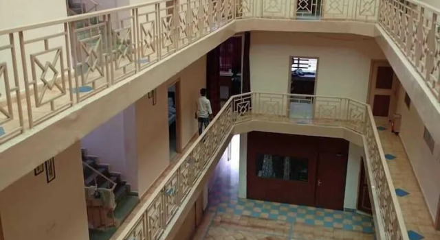 Hotel Golden Nest