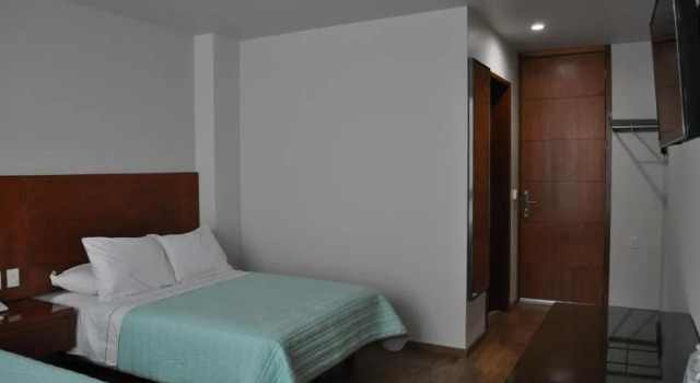 Двухместный номер Standard AMD Hotel