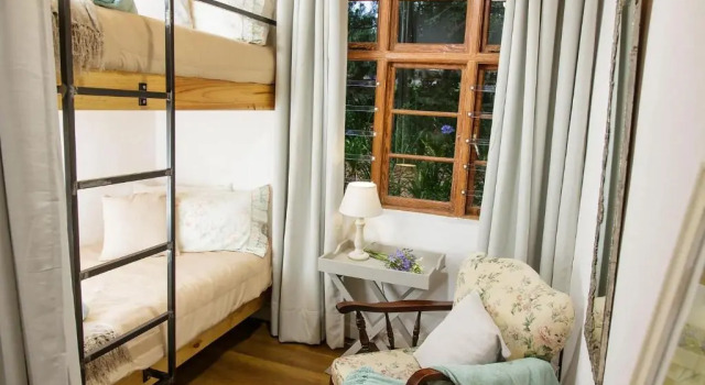 Blue Lily Retreat, Rezervovat Hotel Matjiesrivier Ceres
