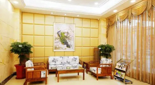 Li an hotel Shan tou xia shan  Central Bus Station Branch, Rezervovat Hotel Hotely v Guangdong s bazénem, Bazén