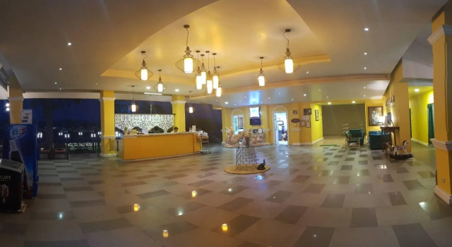 Chiangkhong Teak Garden Riverfront Onsen Hotel