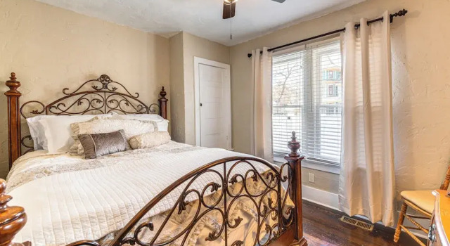 Historical Dtwn Loveland Home w/ Wraparound Porch!, Забронировать Отель Отели Лавленд 3 звезды, 3*