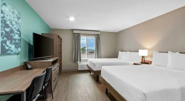 Четырёхместный номер Standard Echo Suites Extended Stay By Wyndham Phoenix-Peoria/Glendale