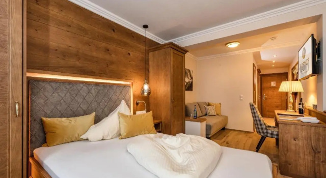 Номер Standard Hotel Alpenhof Superior