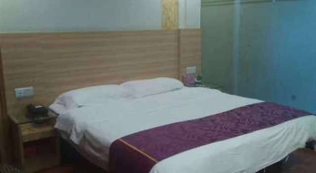Baoying Business Hotel Shunde, Rezervasyon Otel Guangdong otoparklı oteller, Otopark