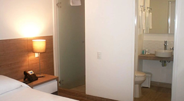 Park V Hotel & Suites