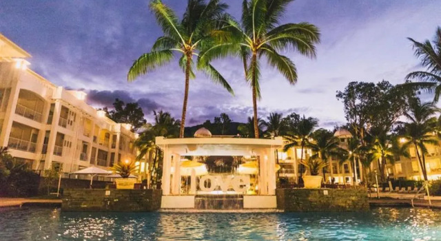 Апартаменты Palm Cove Beach Club Apartment