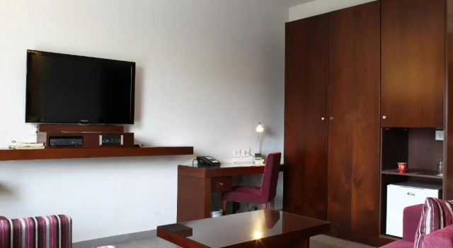 Suite tripla Executive Monoberge Hotel