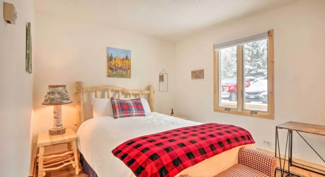 Апартаменты Charming Vail Condo w/ Patio & Mountain Views
