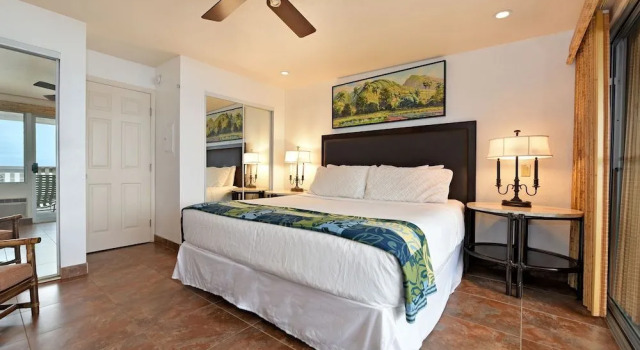 Kahana Sunset E5 by RedAwning