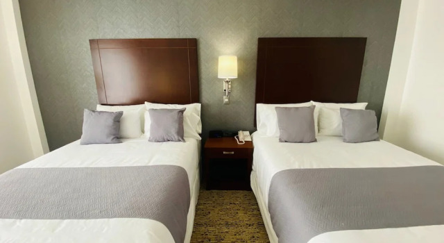 Четырёхместный номер Standard La Quinta by Wyndham Reynosa