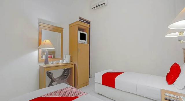Suite OYO Life 90589 Palem Garden Hotel