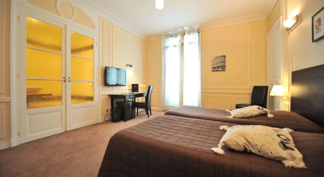 Best Western Hôtel Continental, Забронировать Отель По Pyrénées-Atlantiques, рядом с Стадион Pau-Pyrenees Whitewater