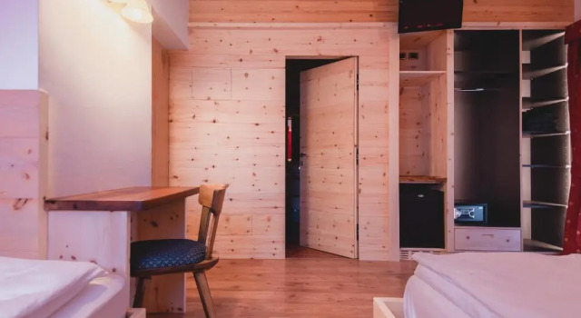 Номер Superior Hotel Zirmes