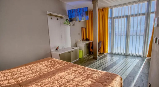 Двухместный номер Standard с видом на озеро Hotel Nova Riviera