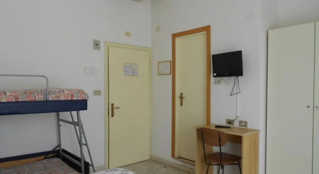 Четырёхместный номер Standard Hotel Laguna Blu