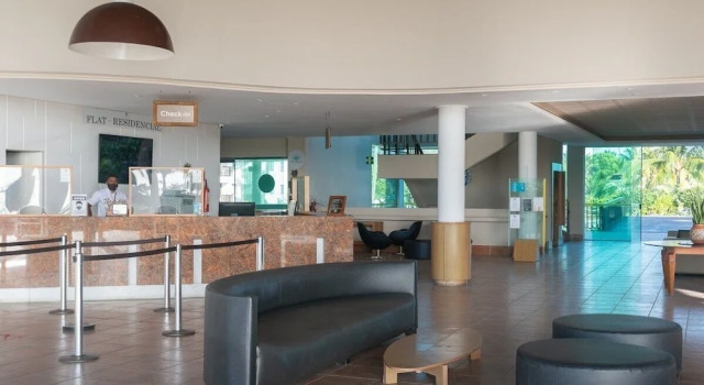 Beach Class Resort Muro Alto, Varaa Lomakeskus Hotellit Bahia uima-altaalla, Uima-allas