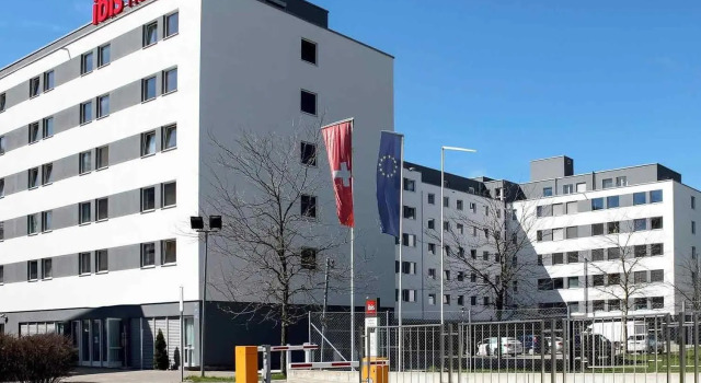 ibis Zurich Messe-Airport