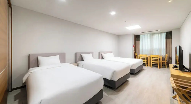 Трёхместный семейный номер Standard Hotel Modak Namdaemun