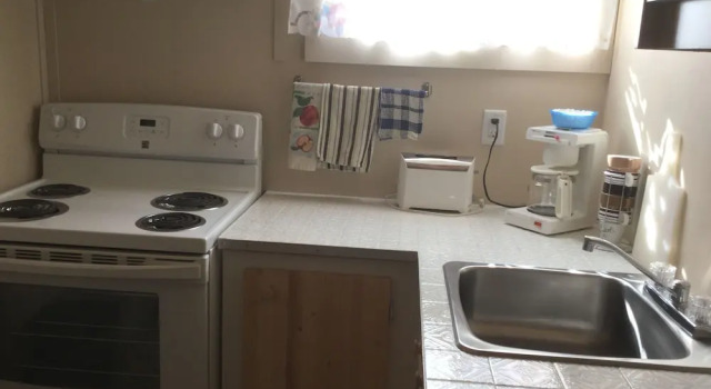 Студия Cedars Motel