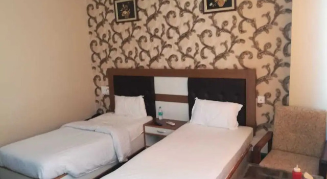 Hotel Bandhan