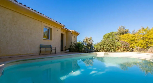 Maison en bord de mer - Casa l'albitronu, Book Hotel Hoteller i Molini med pool, Swimmingpool